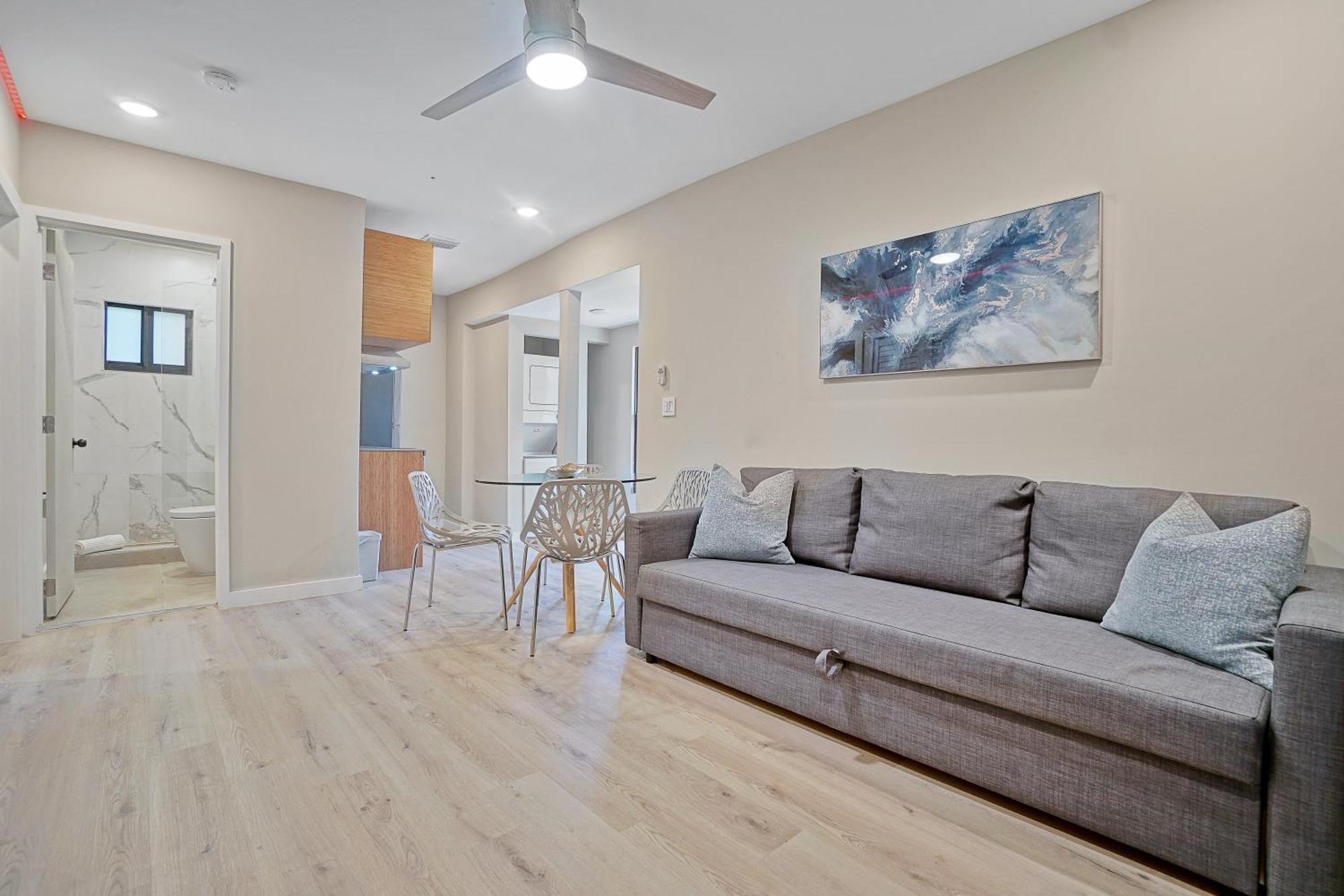 Stylish Miami Suite - Self Check-In Dış mekan fotoğraf