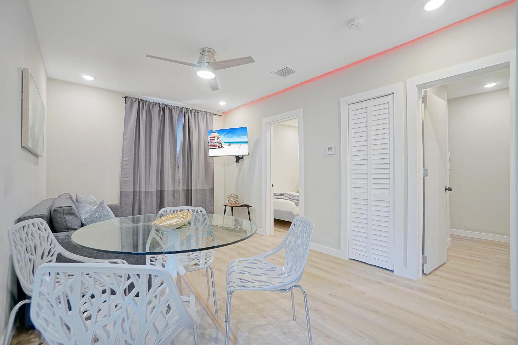 Stylish Miami Suite - Self Check-In Dış mekan fotoğraf